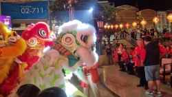 20250201145237(4).jpg - โรงเรียนเทศบาล ๔ (เพาะชำ)ได้เข้าร่วมเปิดงานเทศกาลตรุษจีนโคราช | https://tor4.ac.th/