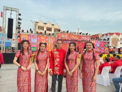 20250201145237(5).jpg - โรงเรียนเทศบาล ๔ (เพาะชำ)ได้เข้าร่วมเปิดงานเทศกาลตรุษจีนโคราช | https://tor4.ac.th/