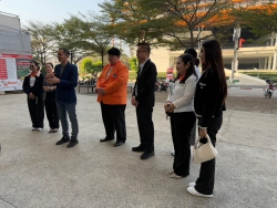 20250201151345(3).jpg - ท่านรองนายกให้โอวาทพร้อมให้กำลังใจนักเรียนชมรม TO BE NUMBER  ONE โรงเรียนเทศบาล๔ (เพาะชำ)เดินทางข้าร่วมการประกวดเยาวชนต้นเเบบเก่งเเละดี | https://tor4.ac.th/