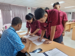 20250201152441(6).jpg - นักเรียนสาขาเตรียมวิศวกรรมศาตร์โรงเรียนเทศบาล ๔ (เพาะชำ) โครงการส่งเสริมการเรียนรู้เตรียมวิศวกรรมศาสตร์ | https://tor4.ac.th/