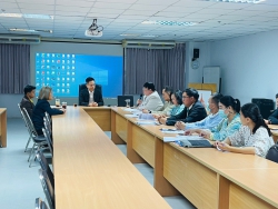 20231031182913.jpg - ผู้อำนวยการยกคณะหารือ มทร.อีสาน  | https://tor4.ac.th/