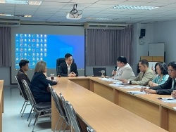 20231031182914.jpg - ผู้อำนวยการยกคณะหารือ มทร.อีสาน  | https://tor4.ac.th/