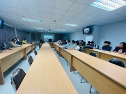 20231031182921.jpg - ผู้อำนวยการยกคณะหารือ มทร.อีสาน  | https://tor4.ac.th/