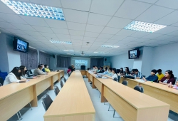 20231031182923.jpg - ผู้อำนวยการยกคณะหารือ มทร.อีสาน  | https://tor4.ac.th/