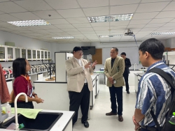 20231031182951.jpg - ผู้อำนวยการยกคณะหารือ มทร.อีสาน  | https://tor4.ac.th/