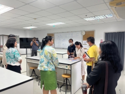 20231031183017.jpg - ผู้อำนวยการยกคณะหารือ มทร.อีสาน  | https://tor4.ac.th/