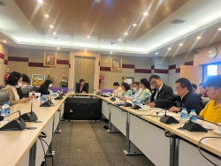 20231031183029.jpg - ผู้อำนวยการยกคณะหารือ มทร.อีสาน  | https://tor4.ac.th/